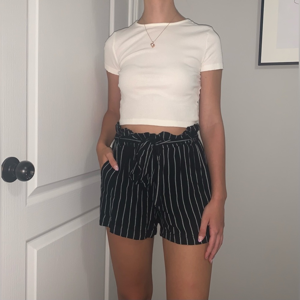 Paper Bag Shorts - American Eagle